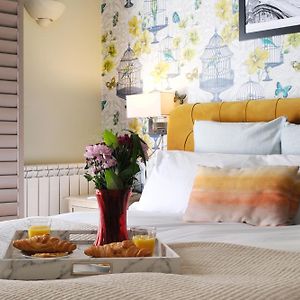 Feature Double Room